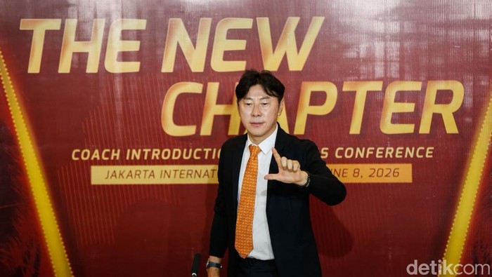 Shin Tae-yong Resmi Menjadi Pelatih Persija Jakarta Shin Tae-yong Resmi Menjadi Pelatih Persija Jakarta