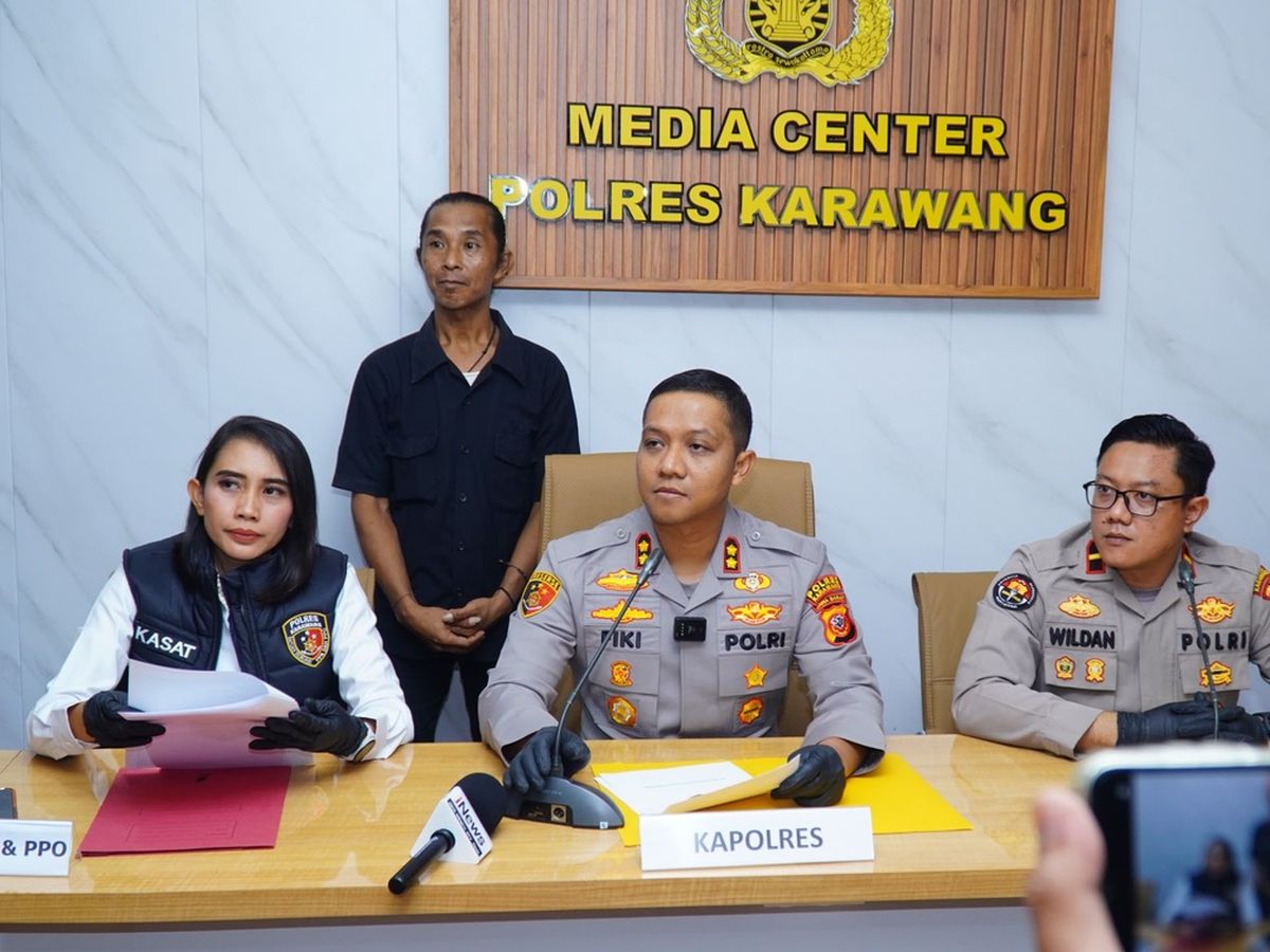 Polisi Tetapkan Tiga Tersangka Kasus Video Viral Dugaan Pesta Gay di Karawang Polisi Tetapkan Tiga Tersangka Kasus Video Viral Dugaan Pesta Gay di Karawang