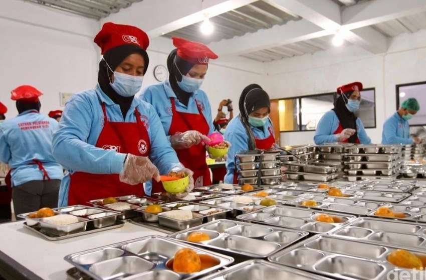 Kemenkop Siapkan Kopdes Merah Putih Jadi Pemasok Utama Program Makan Bergizi Gratis Kemenkop Siapkan Kopdes Merah Putih Jadi Pemasok Utama Program Makan Bergizi Gratis