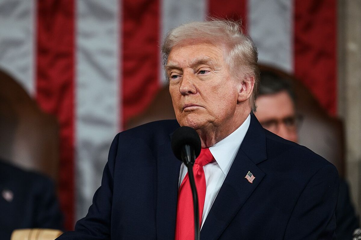 Trump Umumkan Perdamaian AS-Iran, Blokade Selat Hormuz Resmi Dihentikan