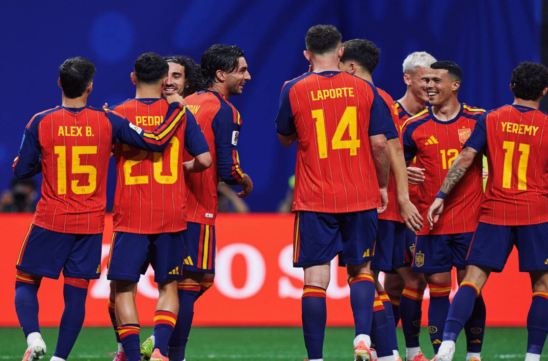 La Roja Menang 4-0, Oyarzabal Cetak Brace