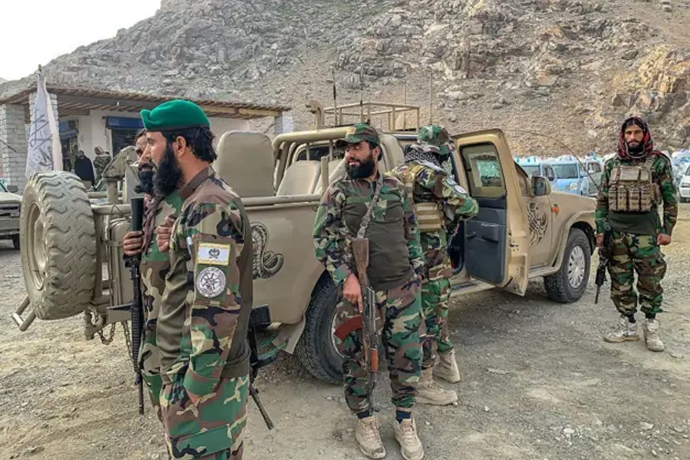 Pakistan Luncurkan Serangan ke Afghanistan, Klaim 29 Tentara Taliban Tewas Pakistan Luncurkan Serangan ke Afghanistan, Klaim 29 Tentara Taliban Tewas