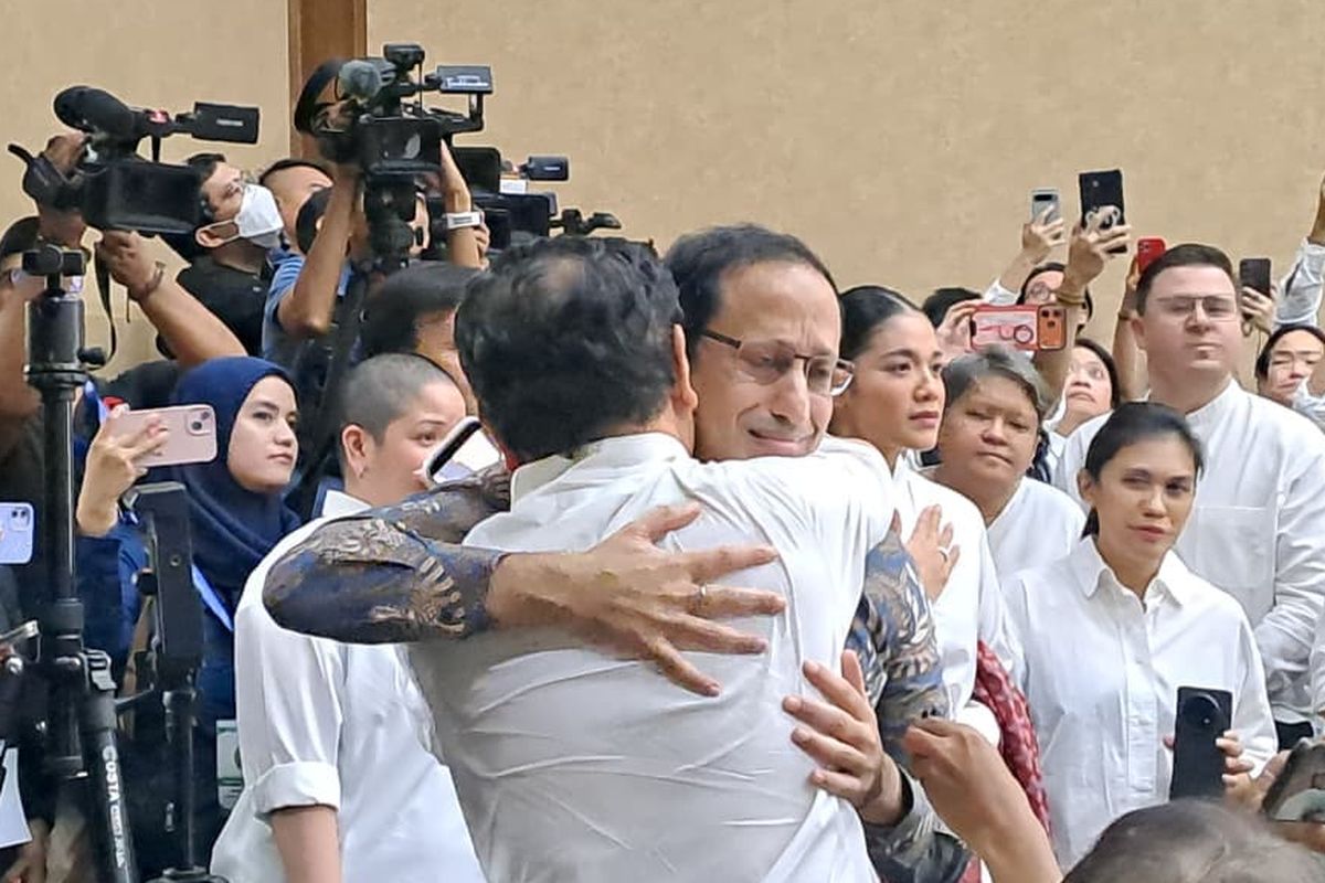 Nadiem Makarim Divonis 10 Tahun Penjara dalam Kasus Korupsi Pengadaan Chromebook Nadiem Makarim Divonis 10 Tahun Penjara dalam Kasus Korupsi Pengadaan Chromebook