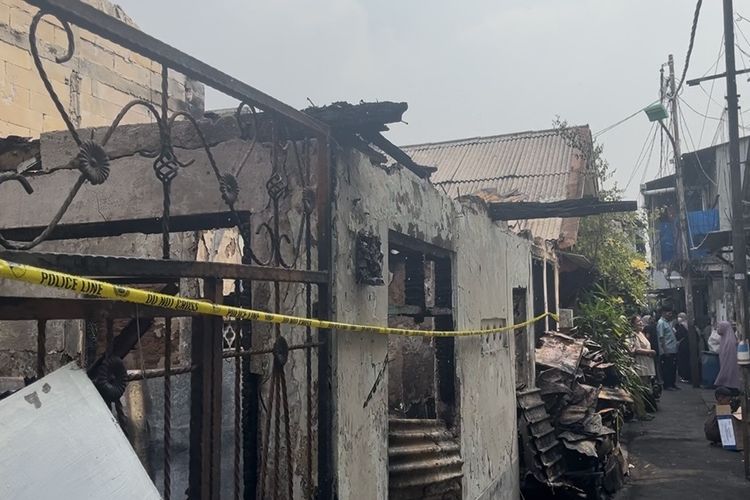 Lansia 81 Tahun Meninggal Dunia dalam Kebakaran Rumah di Palmerah Lansia 81 Tahun Meninggal Dunia dalam Kebakaran Rumah di Palmerah