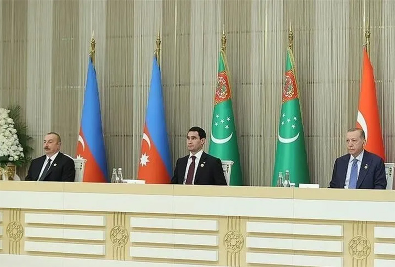 Azerbaijan dan Turkmenistan Teken Protokol Kerja Sama, Perkuat Kemitraan Strategis Azerbaijan dan Turkmenistan Teken Protokol Kerja Sama, Perkuat Kemitraan Strategis