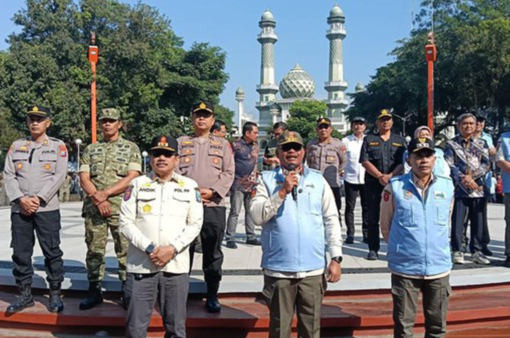 Kemendagri Dorong Peran Satpol PP dan Satlinmas Wujudkan Indonesia Bebas Sampah Kemendagri Dorong Peran Satpol PP dan Satlinmas Wujudkan Indonesia Bebas Sampah