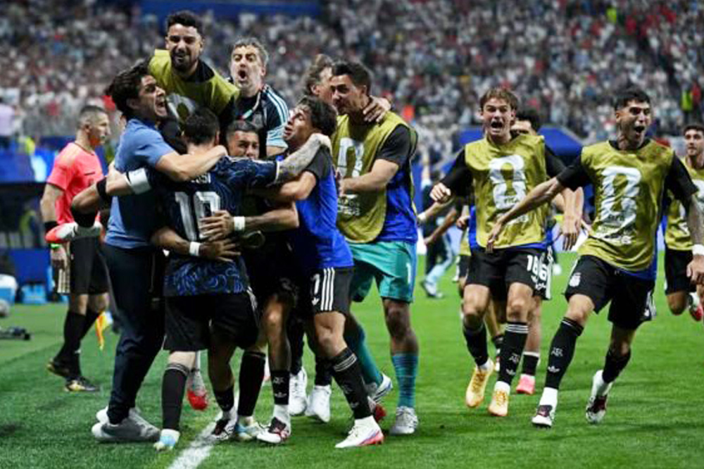 Argentina Comeback Dramatis, Singkirkan Inggris dan Melaju ke Final Piala Dunia 2026 Argentina Comeback Dramatis, Singkirkan Inggris dan Melaju ke Final Piala Dunia 2026