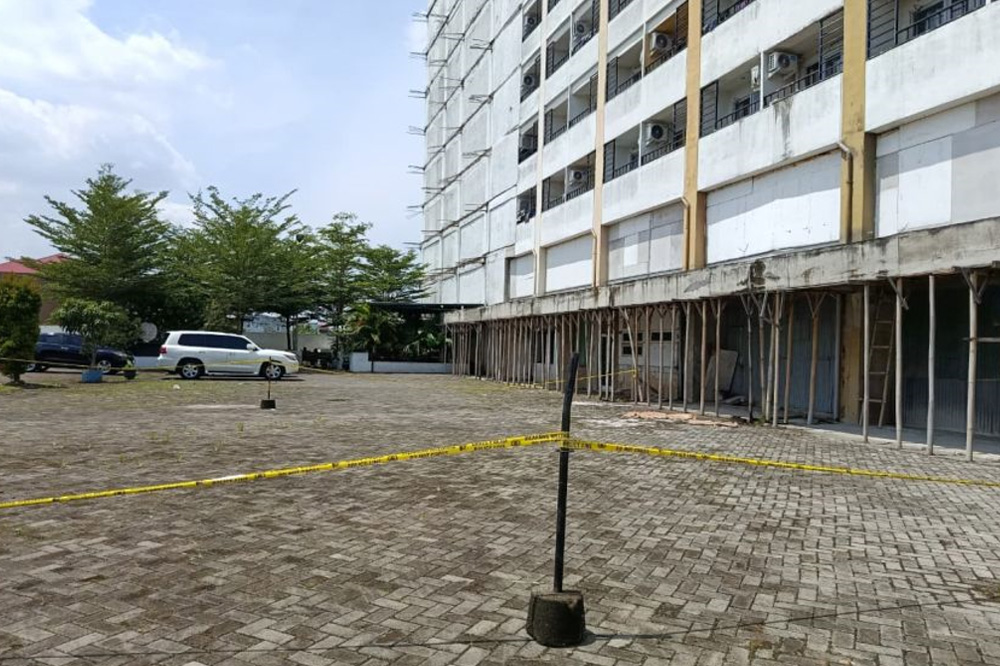 ASN BPN Nias Tewas Jatuh dari Lantai 12 Apartemen Medan, Dua Perempuan Jadi Tersangka ASN BPN Nias Tewas Jatuh dari Lantai 12 Apartemen Medan, Dua Perempuan Jadi Tersangka