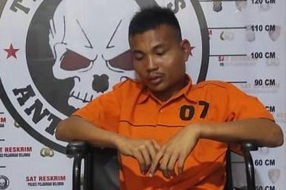 Anak Diduga Bakar Ayah Kandung di Medan Usai Terlibat Keributan dengan Warga Anak Diduga Bakar Ayah Kandung di Medan Usai Terlibat Keributan dengan Warga