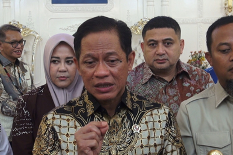 Pemerintah Kantongi Rp1,6 Triliun dari Denda Pelanggaran Lingkungan Perusahaan Pemerintah Kantongi Rp1,6 Triliun dari Denda Pelanggaran Lingkungan Perusahaan