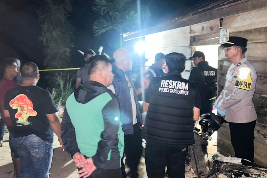 Pria di Sarolangun Tewas Diamuk Warga Setelah Diduga Membunuh Istrinya Pria di Sarolangun Tewas Diamuk Warga Setelah Diduga Membunuh Istrinya