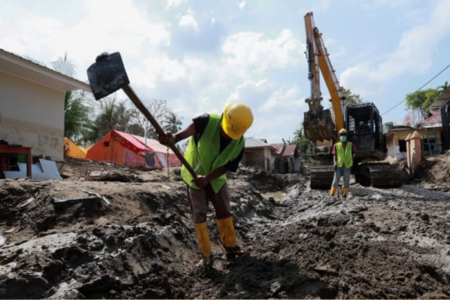 Kementerian PU Tangani Lebih dari 33 Ribu Ton Material Sisa Bencana di Aceh Kementerian PU Tangani Lebih dari 33 Ribu Ton Material Sisa Bencana di Aceh