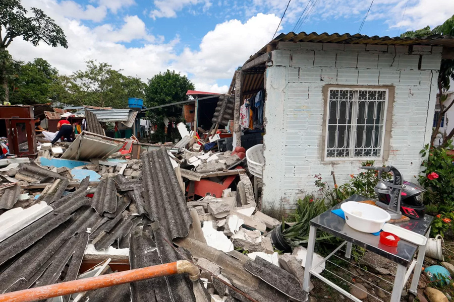 Gempa M7,4 di Kolombia Tewaskan 132 Orang, Ratusan Lainnya Terluka Gempa M7,4 di Kolombia Tewaskan 132 Orang, Ratusan Lainnya Terluka
