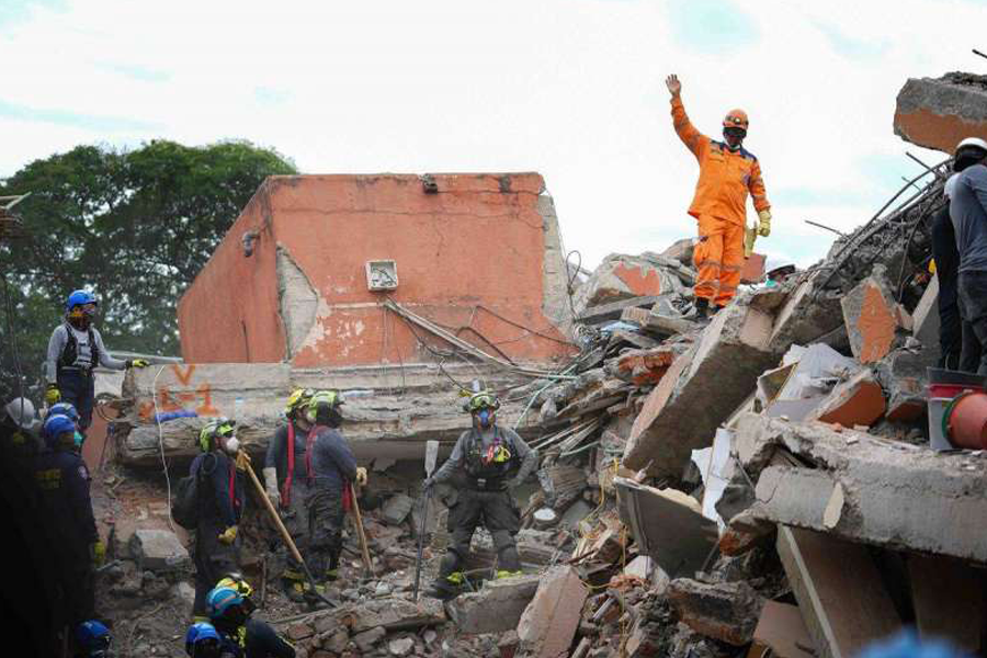 Gempa NTT, 53 Orang Meninggal Dunia dan 135 Lainnya Terluka