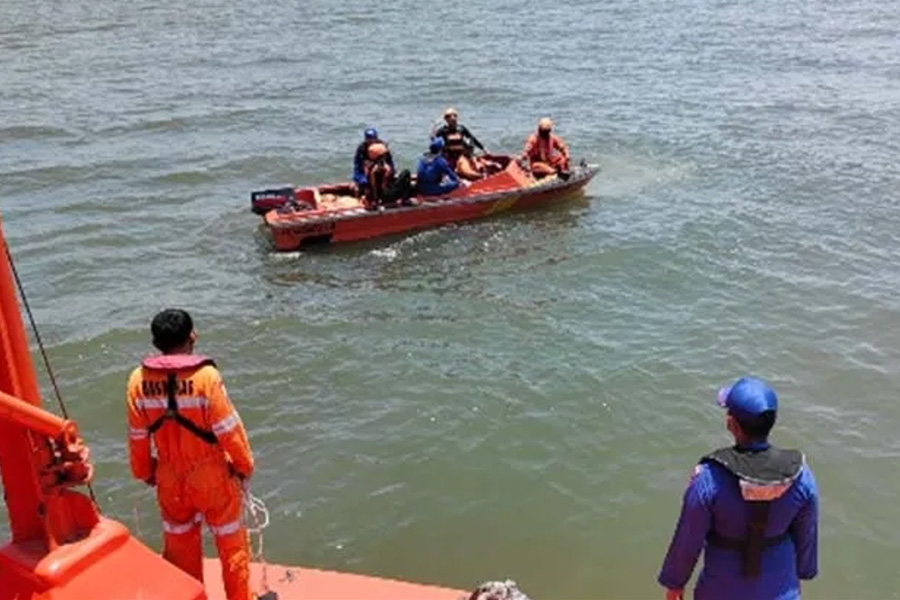 Dua Pekerja Migran Korban Kapal Tenggelam Ditemukan Tak Bernyawa Dua Pekerja Migran Korban Kapal Tenggelam Ditemukan Tak Bernyawa