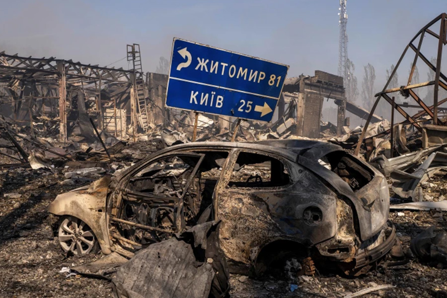 Ledakan Beruntun di Fasilitas Amunisi Ukraina, 38 Orang Tewas Ledakan Beruntun di Fasilitas Amunisi Ukraina, 38 Orang Tewas