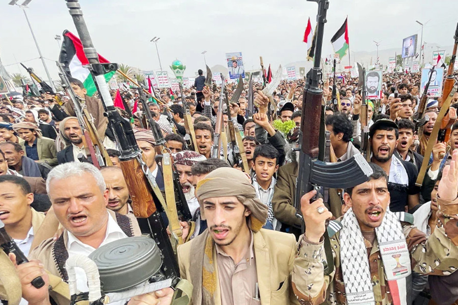 Serangan Udara Yaman Sasar Sejumlah Posisi Houthi di Tengah Memanasnya Pertempuran