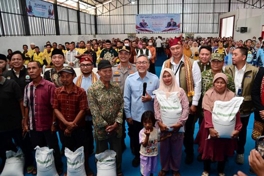Warga Lampung Jadi Sasaran Percepatan Bantuan Pangan Warga Lampung Jadi Sasaran Percepatan Bantuan Pangan