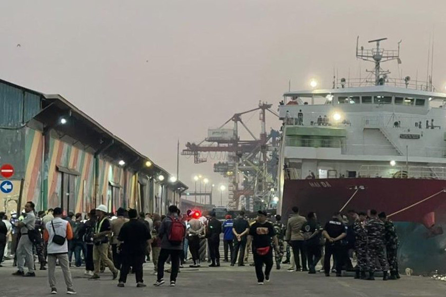 153 Penumpang KM Virgo Berhasil Dievakuasi, Enam Orang Dilaporkan Meninggal