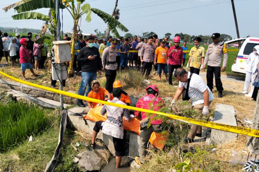 Cekcok Pengairan Sawah Berujung Maut, Warga Sragen Tikam Tetangga Cekcok Pengairan Sawah Berujung Maut, Warga Sragen Tikam Tetangga