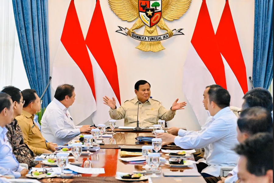 Prabowo Bahas Skema Pendidikan Negeri Gratis dari SD hingga Perguruan Tinggi Prabowo Bahas Skema Pendidikan Negeri Gratis dari SD hingga Perguruan Tinggi