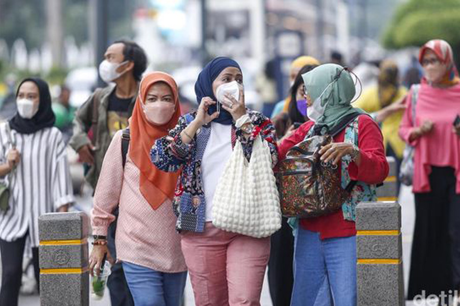 Kemenkes Imbau Warga Bergejala Flu Kembali Gunakan Masker