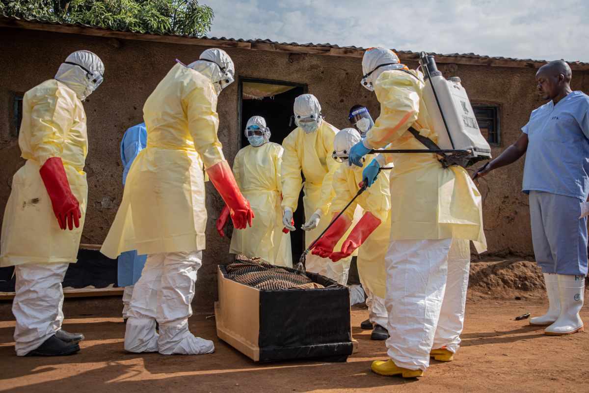 Kasus Ebola di Kongo Capai 7.820, Ribuan Orang Meninggal Kasus Ebola di Kongo Capai 7.820, Ribuan Orang Meninggal