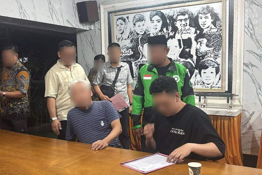 Eks Sekjen ESDM Ditangkap Kejagung dalam Kasus Dugaan Korupsi Nikel Rp401 Miliar Eks Sekjen ESDM Ditangkap Kejagung dalam Kasus Dugaan Korupsi Nikel Rp401 Miliar