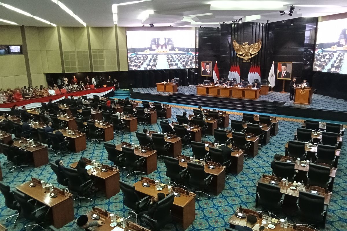 Kursi DPRD Jakarta Terancam Berkurang, Revisi UU DKJ Didorong Masuk Prolegnas Kursi DPRD Jakarta Terancam Berkurang, Revisi UU DKJ Didorong Masuk Prolegnas