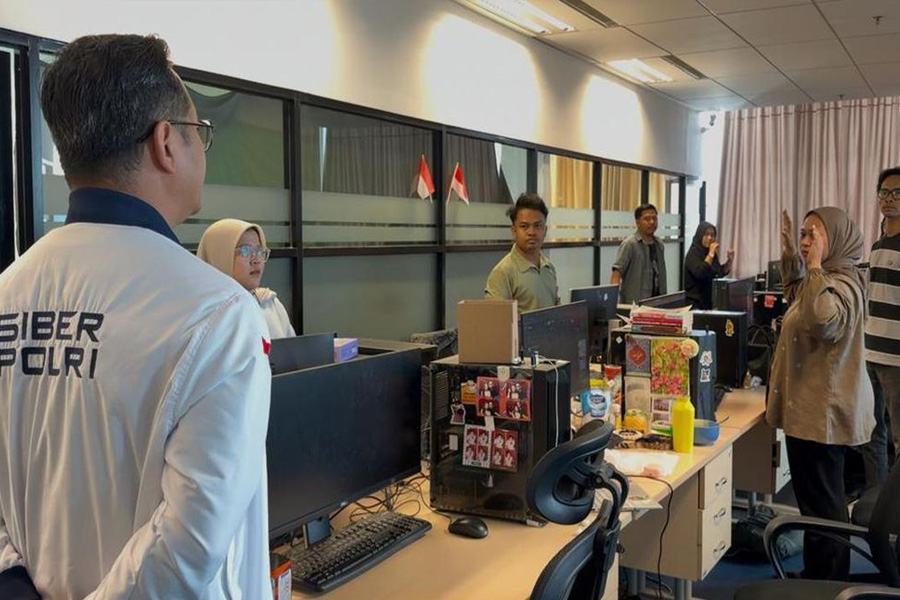 Bareskrim Bongkar Operasional Judi Online Boxkia di Jakarta Barat, WN China Jadi Pengendali Bareskrim Bongkar Operasional Judi Online Boxkia di Jakarta Barat, WN China Jadi Pengendali