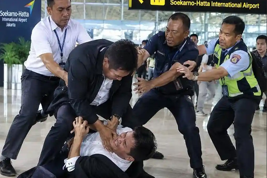 Dugaan Penganiayaan Sesama Anggota DPRD Pekanbaru di Bandara Soetta, Polisi Tunggu Izin Klarifikasi Dugaan Penganiayaan Sesama Anggota DPRD Pekanbaru di Bandara Soetta, Polisi Tunggu Izin Klarifikasi