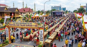 Pekanbaru Siapkan Talam Durian 1 Km dan ASN Mengaji, Bidik Rekor MURI di HUT ke-242