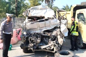 Lima Nyawa Melayang dalam Kecelakaan Maut di Tol Permai