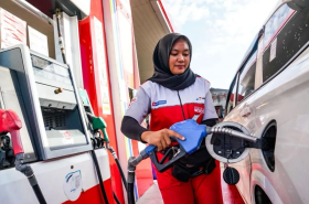 Ekonom Sarankan Bansos Tunai Dampingi Kenaikan Harga Pertamax untuk Jaga Daya Beli