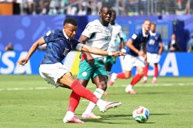 Prancis Sapu Bersih Grup I, Dembele Hattrick, Senegal Jaga Asa Lolos Usai Libas Irak