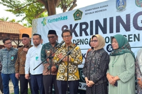 Menkes Imbau Warga Terdampak Karhutla Gunakan Masker dan Kurangi Aktivitas di Luar