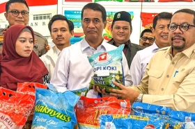 Mentan Amran Larang Peredaran Beras Fortifikasi Palsu