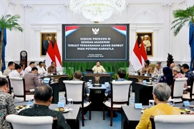 Prabowo Minta Masukan Pakar soal Pencegahan Karhutla di Lahan Gambut