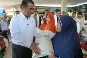 Prabowo Perintahkan Percepatan Bantuan Pangan bagi 33,2 Juta Warga Desil 1–4